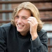 900+ "Voris" profiles