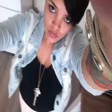 Stream Charlotte Hess music