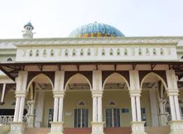 * actively involved in the networking business at the age of 19. Masjid Sultan Mahmud Masjid Mosque In Kuala Terengganu Halal Trip