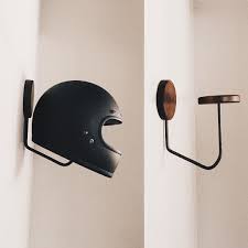 12599055 216357282041958 572814252 N Jpg 1080 1080 Deco Deco Garage Porte Casque Moto
