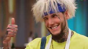 La especialidad de mariana nannis, un mensaje para charlotte y el premio más esperado. La Insolita Amenaza De Alex Caniggia A Cande Vetrano En Masterchef Celebrity 2 Diarioshow El Portal De Espectaculo