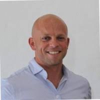 Peter Mertz's Instagram, Twitter & Facebook