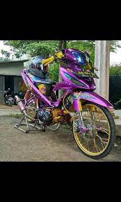 Dengan demikian banyak kita jumpai hampir diseluruh jalanan baik itu desa maupun perkotaan kita temui motor satu ini. Vega Zr Kontes Blitar Home Facebook