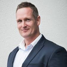 I maj var jeg til min sidste eksamen, og færdiggjorde dermed HD(R)-studiet.  Dette markerer på mange måder starten på et nyt kapitel