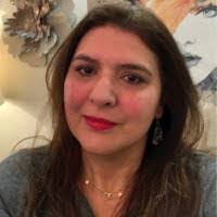 Lourdes Moya's Instagram, Twitter & Facebook