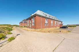 Offering free wifi and free private parking haus hummer gelbe wohnung is situated in hörnum just less than 1 km from harbour hörnum. Pidder Lung Haus Hornum Sylt Jugendgastehauser Nordsee Und Ostsee Freizeit Am Meer
