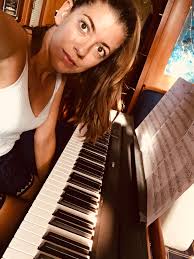 Multimillionaire Complaining About $10 for Keys