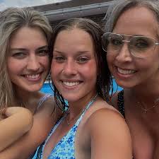 Gracie Richards (@gracierrichards) • Instagram photos and videos