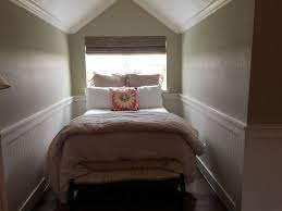 Putting A Queen Sized Bed In Dormer Window Bed Home Dormer Bedroom