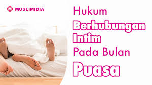 Kendati demikian, perlu ditegaskan di sini bahwa orang yang membatalkan puasa tanpa ada udzur (alasan yang diperbolehkan syariat). Hukum Berhubungan Intim Badan Di Bulan Puasa Muslimidia