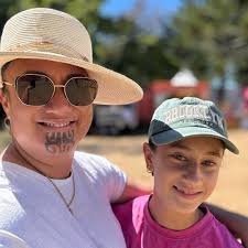 Hi, might sound really weird, but does someone knows where to get seafood  boil here in Bedford? Or somewhere closer? (I don't drive). Been craving  seafood boil so bad, and the closest