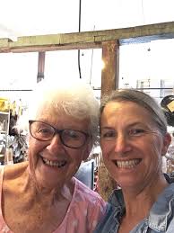 Had a blast with Jeremy's mum, the legendary Judy Brown, who hit Nundle  with her Mudgee Probus pals for a pub lunch and shopping.