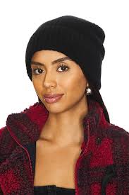 Rag & Bone Boyfriend Short in Rebel