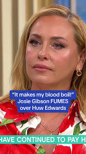 Jennifer Ensor's Instagram, Twitter & Facebook