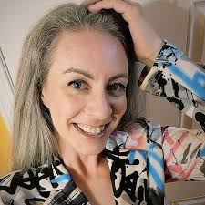 Christina, Silver Supporting Grey (@silversnrosegold) • Instagram photos  and videos