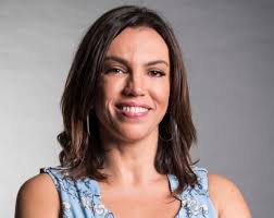 No passado dia 9, o the new york times publicou um artigo assinado por larry rother, no qual era sugerido que o presidente 'lula' consumia demasiado álcool. Filha De Ana Paula Araujo Do Bom Dia Brasil Impressiona Pela Semelhanca Com A Mae Sua Cara Fotos Purepeople