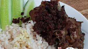 Bumbu hitam ini terbuat dari aneka rempah. Resep Bebek Madura Sambal Hitam Menu Lezat Cocok Buat Makan Malam Berselera Citizen6 Liputan6 Com