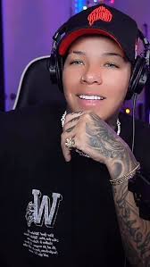 Celina Graves (@celinagravesofficial) • Instagram photos and videos