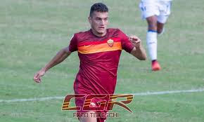 Il classe 2002 salentino ha già collezionato due presenze in europa league nella roma di fonseca che ha staccato il passa. Roma Ag Milanese Tommaso E Un Trequartista Si Sta Guadagnando La Fiducia Di Fonseca Corriere Giallorosso