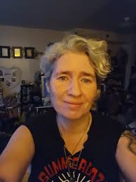 Hi all! I just wanted to introduce myself. My name is Serena and I have  survived a complicated relationship with MS for over 10 yrs and as my  education continues