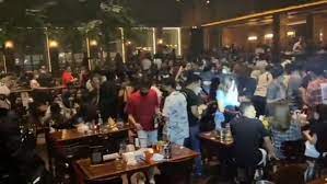 Mar 28, 2021 · langgar jam operasional, holywings dan sate taichan kemang ditutup 3x24 jam polisi: Ad0bm4etzvk Rm