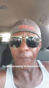 Chocolate lambast Deputy PM Geoffrey Hanley and Newtown rep for being weak  after police stop the Newtown jam last night and Geoffrey tried to get the  police to restart it and the police ignore him.