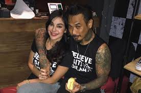 Aliff alli berubah setelah menikah dengan nora alexandra phillip. Jengah Sering Dijahati Keluarga Suami Mantan Istri Aliff Alli Curahkan Perasaannya Nora Alexandra Gue Ada Bukti Kok Semua Halaman Grid Fame