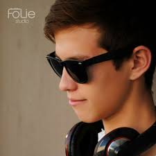 Stream John Reynoso music