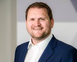 Hip expansion divides opinion