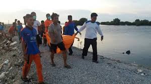 Warga pulau lancang lantas melakukan penyisiran di dekat lokasi menggunakan tiga kapal. Tag Kepulauan Seribu Mayat Wanita Dalam Karung Di Pulau Lancang Polisi Pastikan Korban Pembunuhan Warta Kota