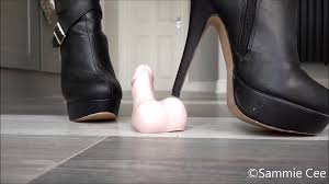 Exclusive 韓國版裸貸- Never Before Seen Nude Loan Content