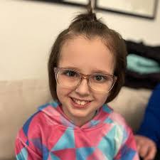 Eric Raabe's Instagram, Twitter & Facebook