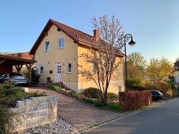 Sie suchen nach einem haus zur miete in schweiz? Haus Zu Vermieten Erlenweg 2 01723 Wilsdruff Sachsische Schweiz Osterzgebirge Kreis Mapio Net