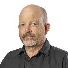 Father leaves daughter out of trust in what judge calls 'another sad story' 