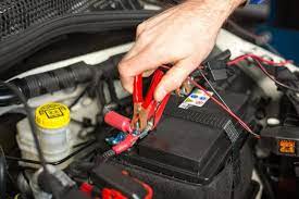 Are You Looking For The Best Jumpstart Service Near Omaha Ne Towing Services Of Omaha Provide Jumpstart Service A Mobile Mechanic Truck Repair Towing Service