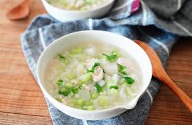 春の七草のひとつ♪丸ごとカブの優しいお粥(鶏肉ササミ入り)