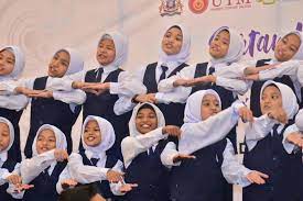 Pendahuluan bicara berirama diperkenalkan sebagai satu pertandingan atau persembahan bahasa puisi/prosa dalam bentuk berkumpulan. Sk Taman Daya 3 Pertandingan Bicara Berirama Mutiara Facebook