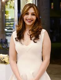 Somy ali is a pakistani born former bollywood actress, model, designer, writer and journalist. Somy Ali Height Weight Age Body Measurement Bra Size Husband Dob