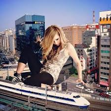 Links and many, many free contributions. 20 Vind Ik Leuks 0 Reacties Giantess9378photo Op Instagram Giantess Woman Ins 579 Women Women Girl Girl