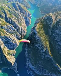 جانک), samsun'un devgeriş deresi'yle mert irmağı arasında karadeniz'den içeri doğru uzanmış bir yerleşim yeridir. Sahinkaya Canyon Vezirkopru Samsun Turkey Kanyon Seyahat Geziler