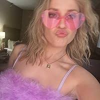 Yellow Star by Jennifer Roy