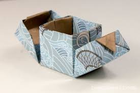 Along the 12″ side of your paper, score again at the 5 1/4 inch and 6 3/4 inch marks. Have The Perfect Gifts For Your Loved Ones But Can T Find The Right Gift Boxes Learn How To Make Them Yourself