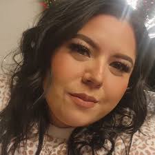 Makeup look 👀 come say hi 👋🏽