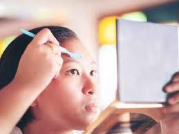 Check spelling or type a new query. How To Shave Your Eyebrows Like An Expert At Home Times Of India