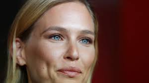 Bar Refaeli in Bathing Suit Says "Love You" — Celebwell