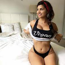 Pin on boobs