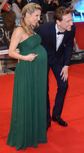 Learn about tom hiddleston's dating history, including rumored romances with taylor swift and elizabeth olsen. Pin On Superpowered People