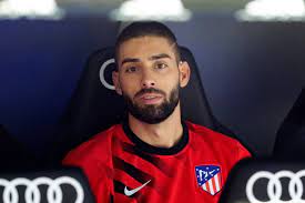 La situación fue tensa durante algunos minutos, hasta el punto de que diego. Yannick Carrasco Wanted To Go Back To Atletico Madrid Last Year Football Espana