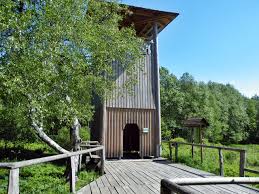 Im nabu haus am roten moor können sie außerdem regionale marmeladen rhönhonig fruchtweine rhöner seife und weitere rhön spezialitäten erwerben. Rotes Moor Rhon Mit Dem Loipenpark Rotes Moor