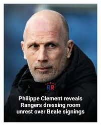 🗣️ "They [senior players] were not in a good place. "They were not happy  with the signings that were made in the summer."